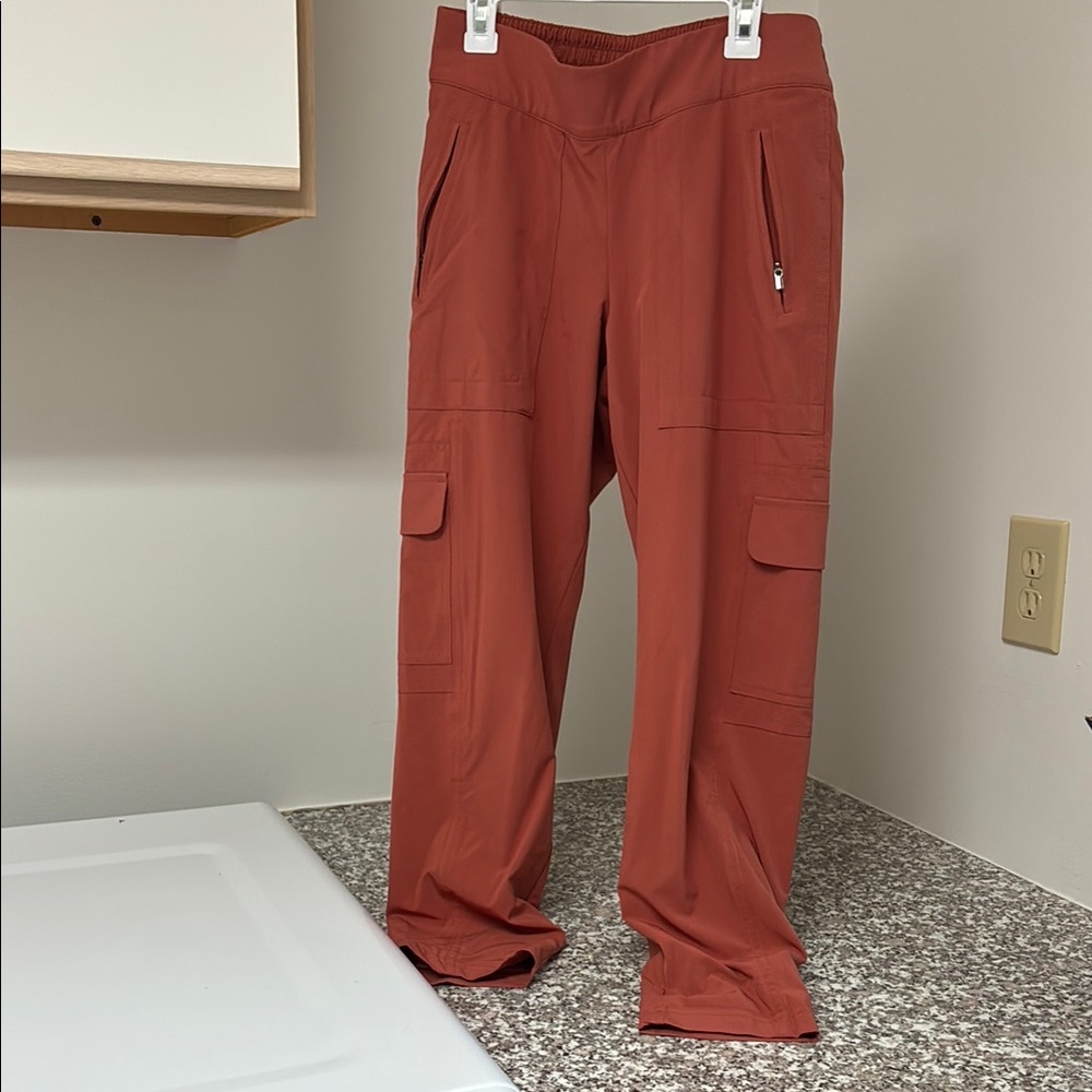 Athleta Terracotta Chelsea Cargo Pants, lined